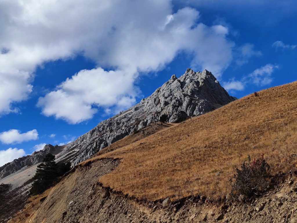 四川省・の写真　海抜5千ｍの扎瓦拉峠を越え巴搪、理塘へ2-3