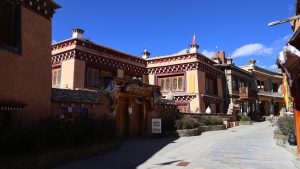 四川省・の写真　海抜5千ｍの扎瓦拉峠を越え巴搪、理塘へ7-9