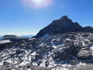 雲南省・玉龍雪山／玉龍雪山と藍月谷／麗江古城の写真　古城と神の雪山-7