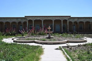 新疆ウィグル自治区・塔里木（タリム）盆地の写真　胡楊林を染めるタリムの夕陽-8
