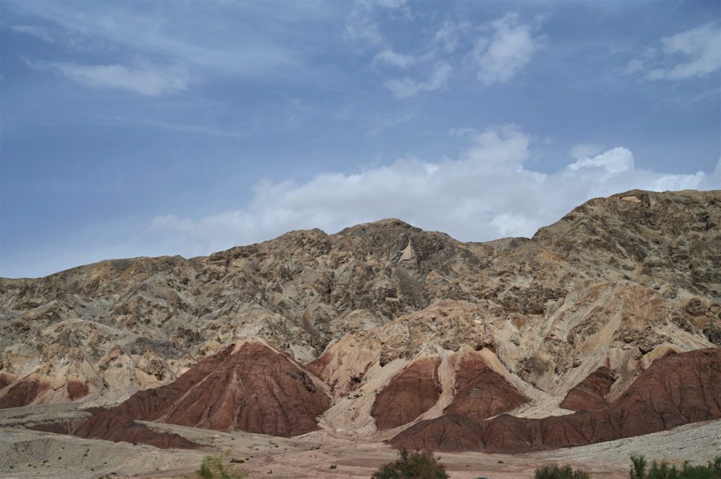 新疆ウィグル自治区・塔里木（タリム）盆地の写真　胡楊林を染めるタリムの夕陽5-2