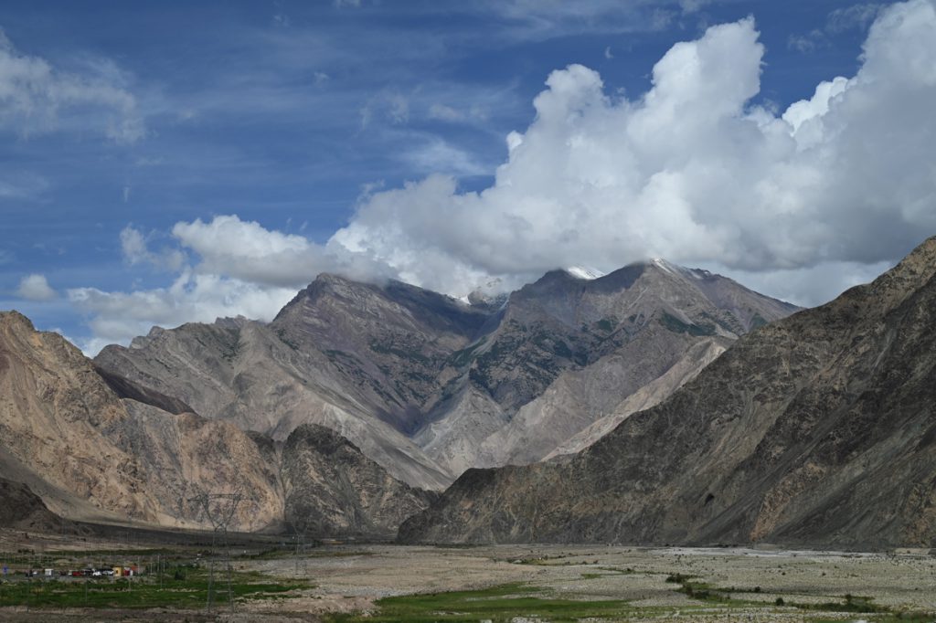 新疆ウィグル自治区・白沙湖・カラクリ湖の写真　パミールの宝石-4