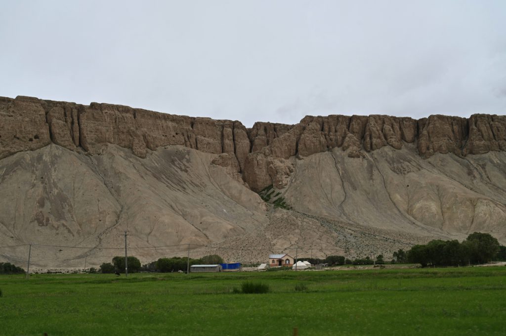 新疆ウィグル自治区・パミール高原・パンロン古道・ムスタク氷河の写真　世界の屋根と氷河-4