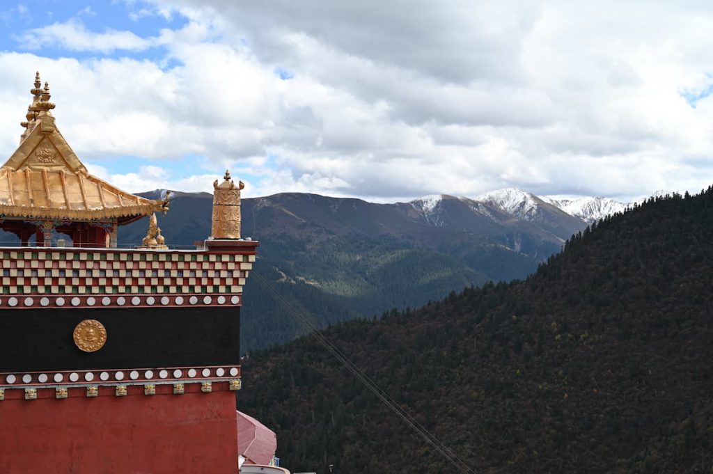 四川省・十明佛学院と白玉寺の写真　海抜５千mの仏教学院-5