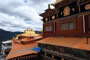 四川省・十明佛学院と白玉寺の写真　海抜５千mの仏教学院-7