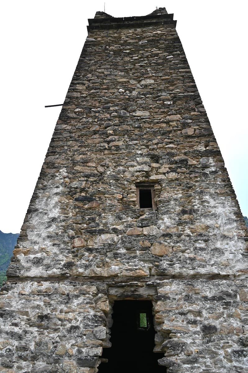 四川省・の写真　四姑娘山（スクニャン山）の渓谷を歩き中路蔵寨を訪ねる10-5