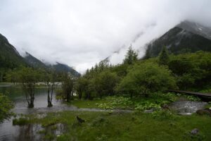 四川省・の写真 四姑娘山(スクニャン山)の渓谷を歩き中路蔵寨を訪ねる2-7